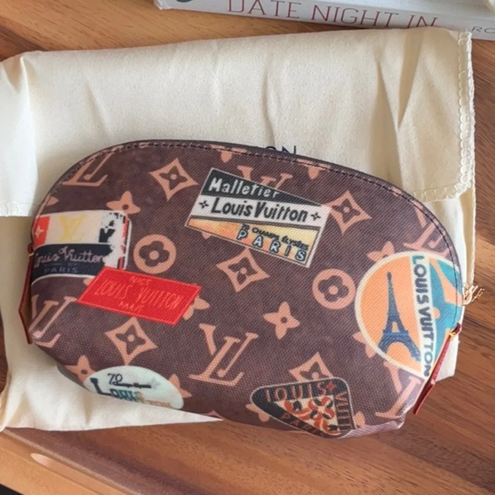 Fashion Cosmetic Bag NWT - Picture 2 of 5